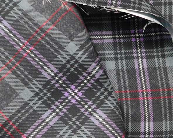 Tartan, (90cmx100cm)