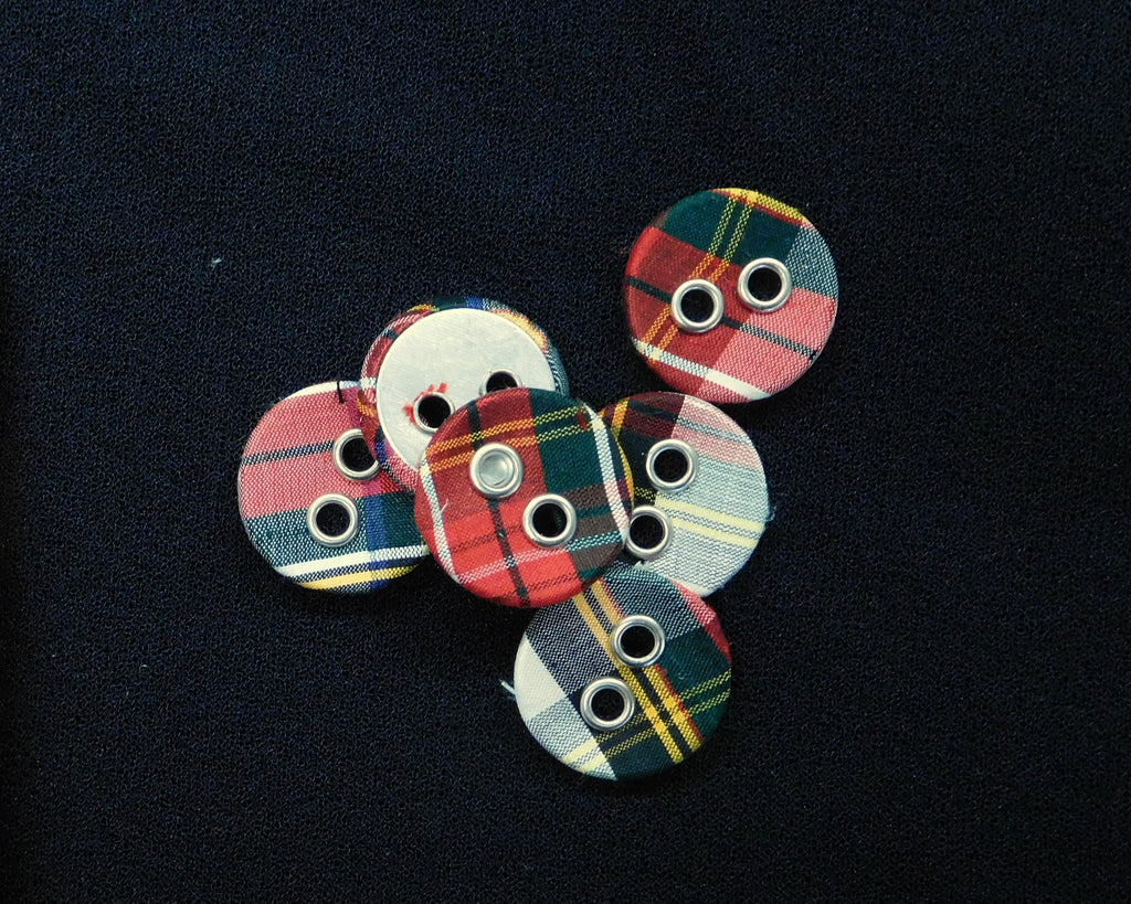 Tartan Buttons, Bag of 6