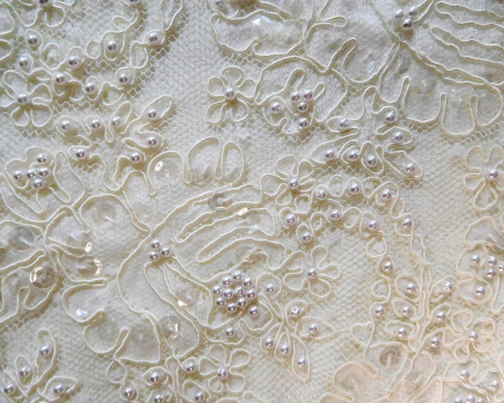 Embroidered Pearled Lace, White, Remnant (47cmx34cm)