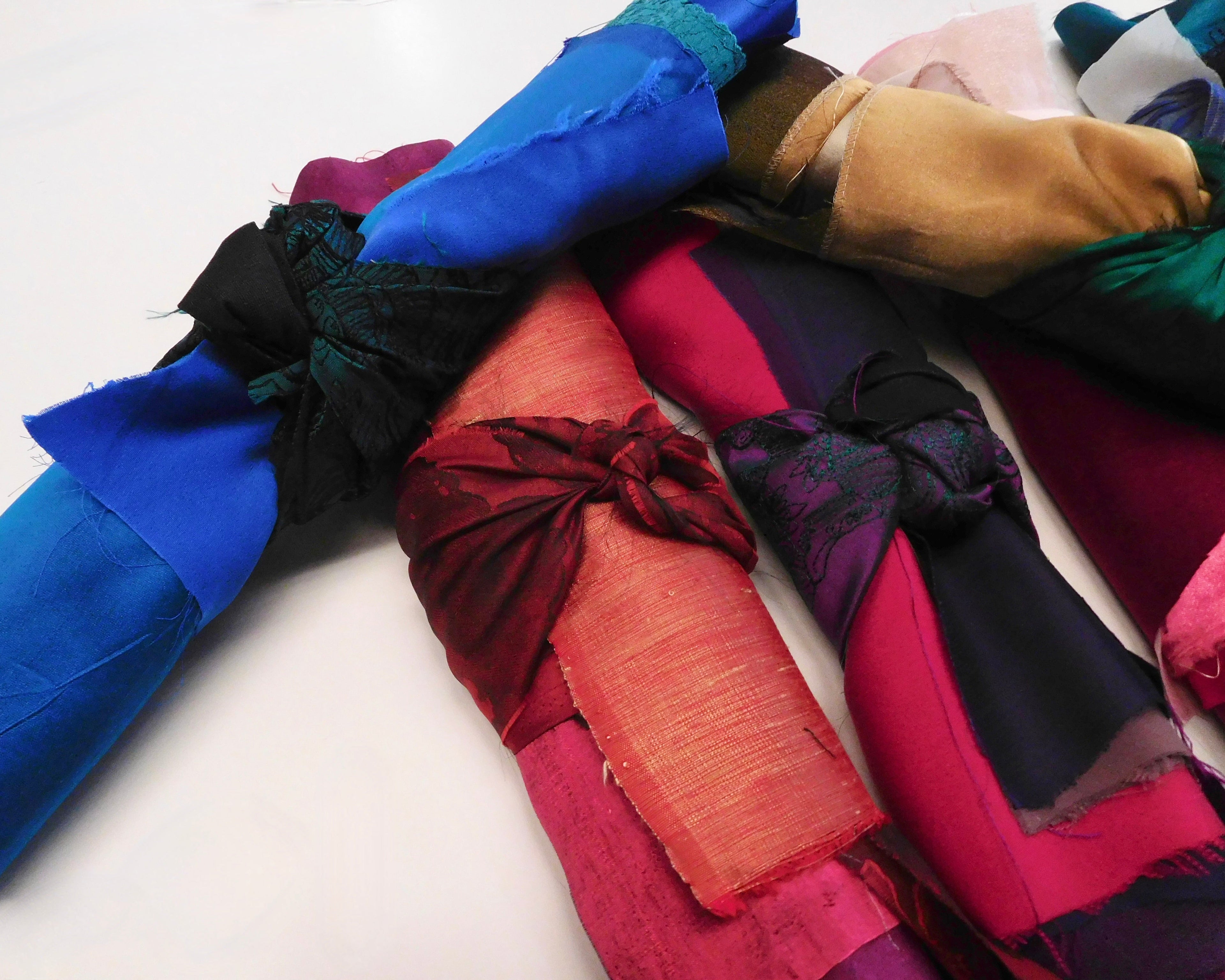 Surprise Fabric Bundle, Assorted Colour Palettes