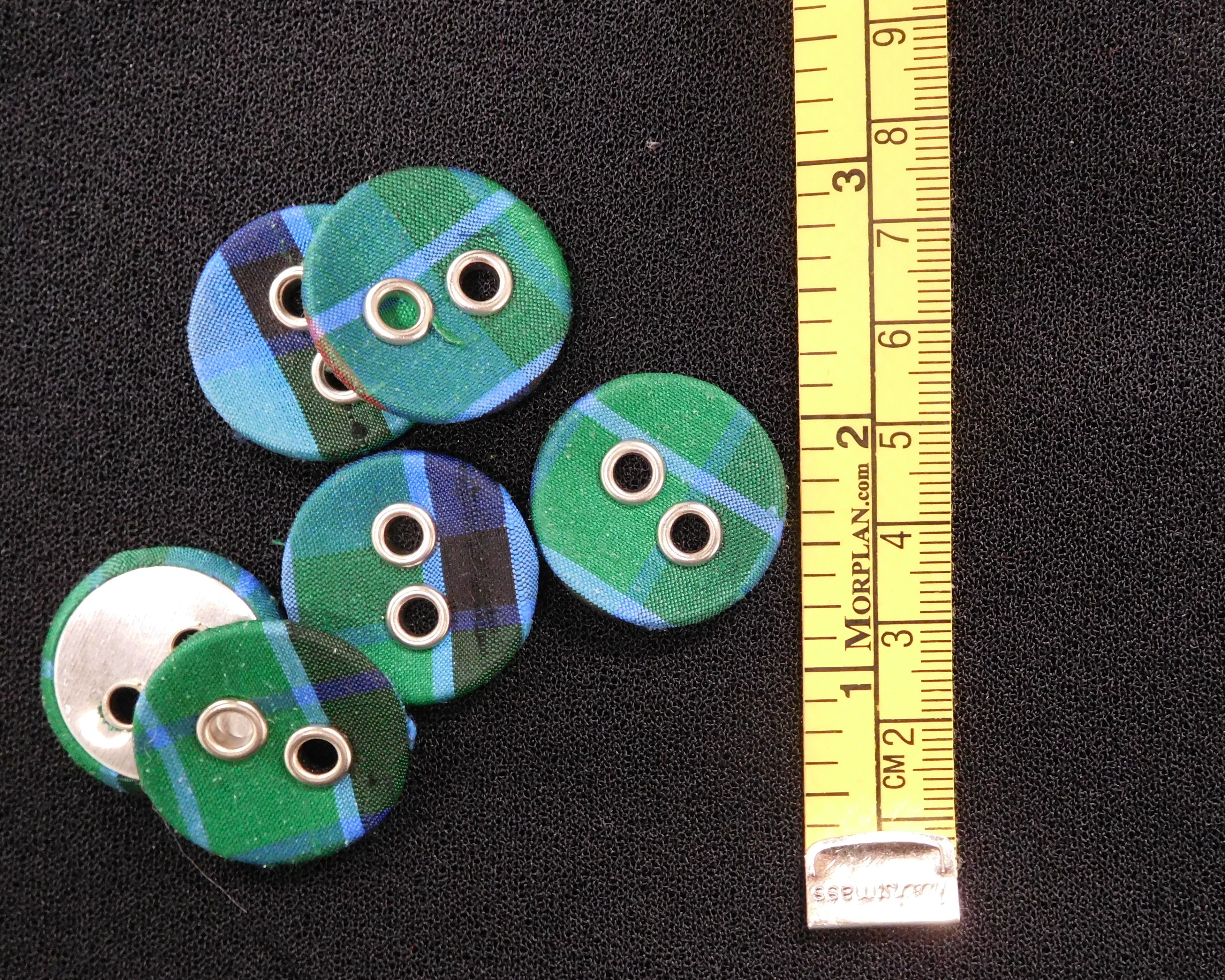 Tartan Buttons, Bag of 6